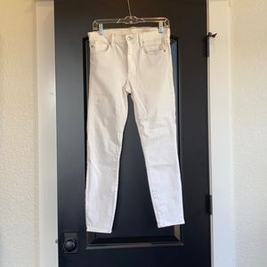 Gap women’s white denim jeans